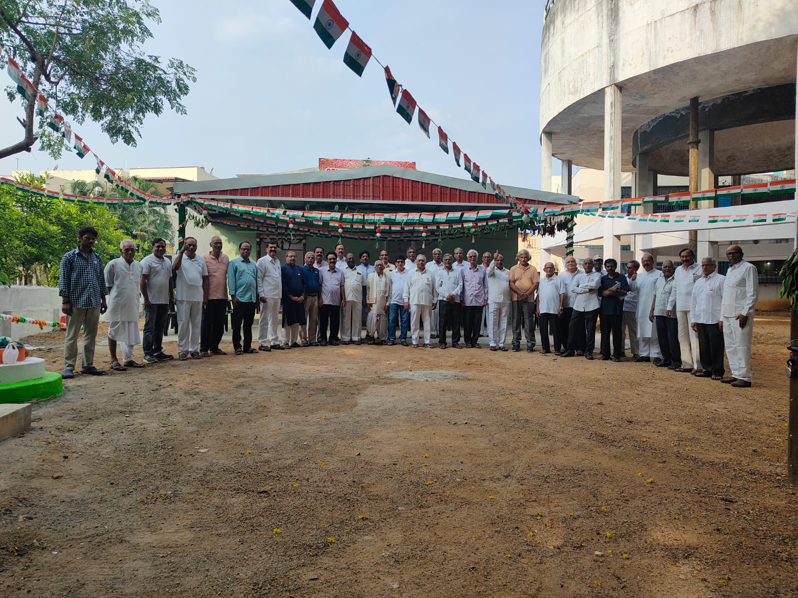 14. A group photo after celebration 